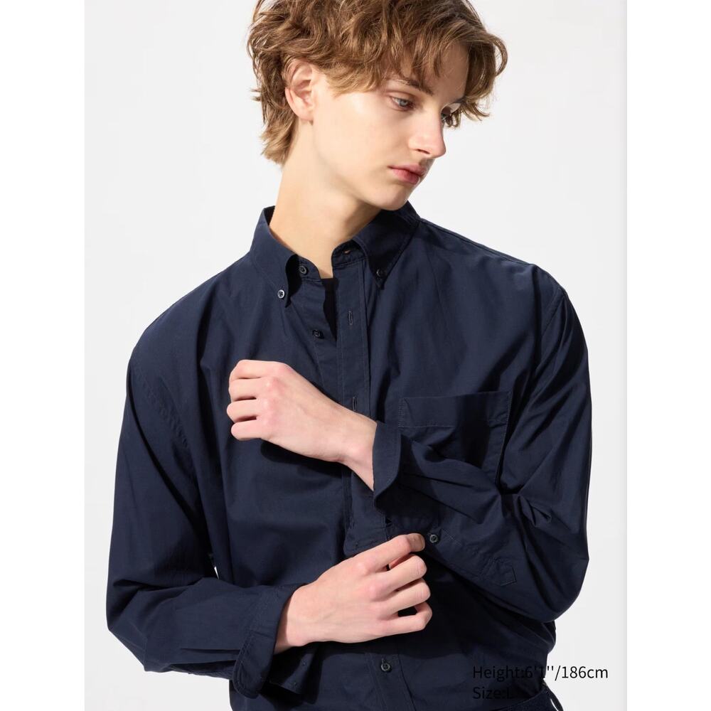Uniqlo Men's Button Down Casual Shirt Long Sleeved Navy Blue Size XS
